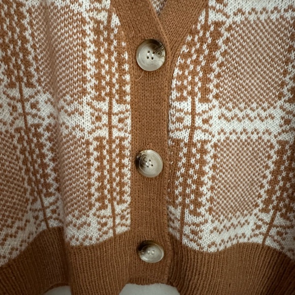 Princess Polly Cardigan Size Small Tan and White EUC - Picture 3 of 10